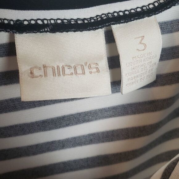 Chicos Top  - Picture 4 of 9